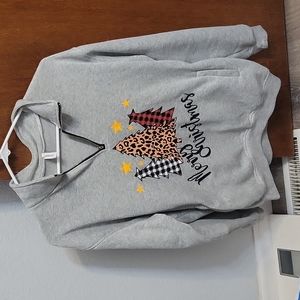 Ladmous sweater size large, Grey and multiple colors of trees